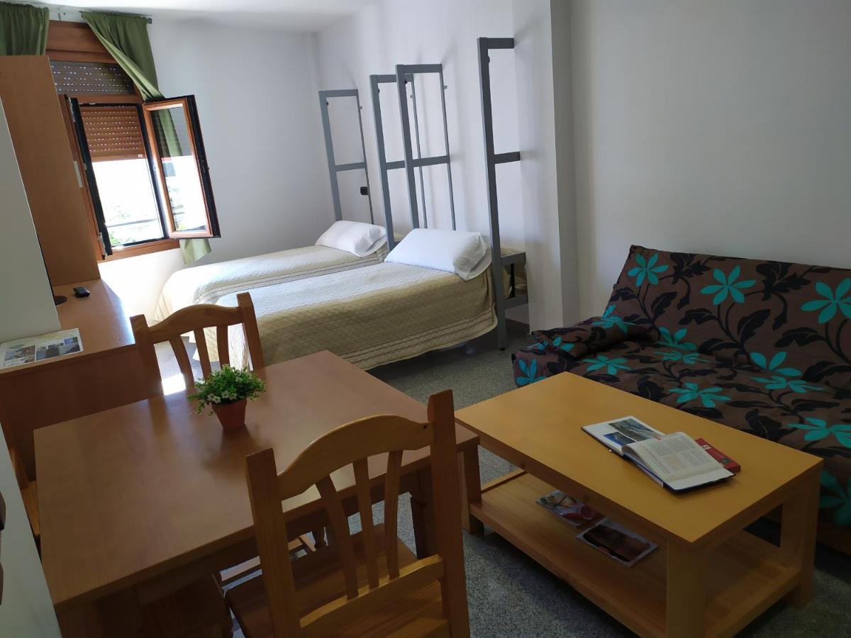 Hotel Albanta La Lantejuela Buitenkant foto