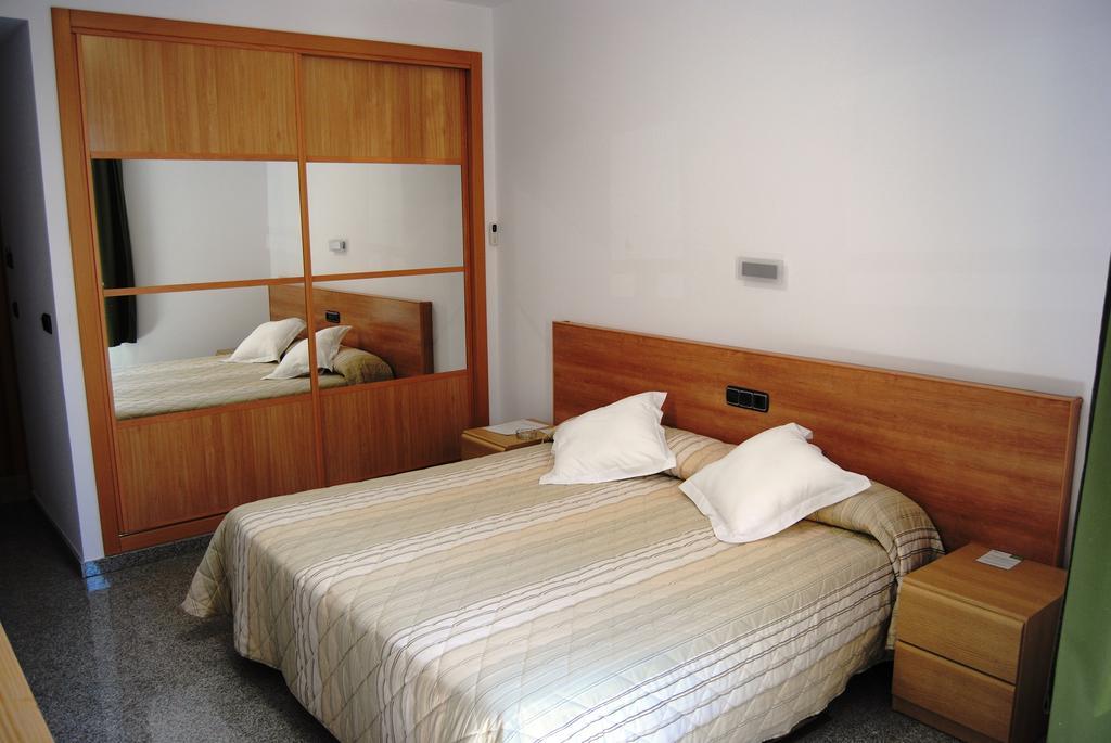 Hotel Albanta La Lantejuela Buitenkant foto