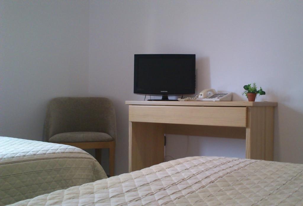 Hotel Albanta La Lantejuela Kamer foto