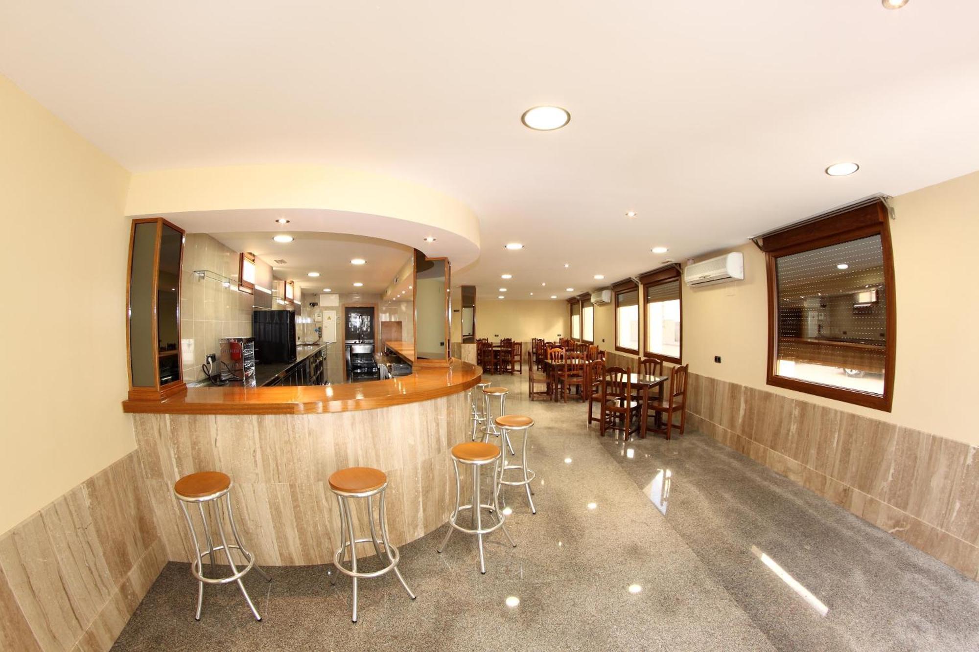Hotel Albanta La Lantejuela Buitenkant foto