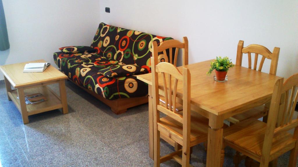 Hotel Albanta La Lantejuela Buitenkant foto